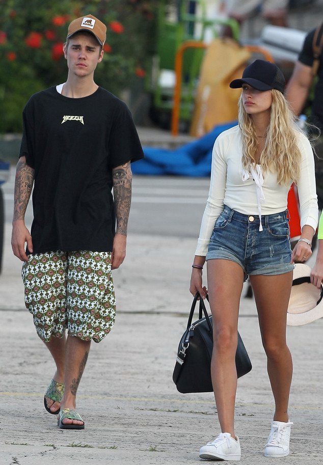 Justin Bieber Hailey Baldwin Don T Look Very Happy In New Photo